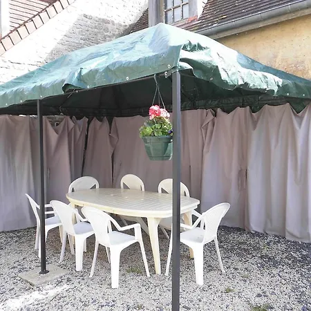 La Gentilhommiere Bed & Breakfast *