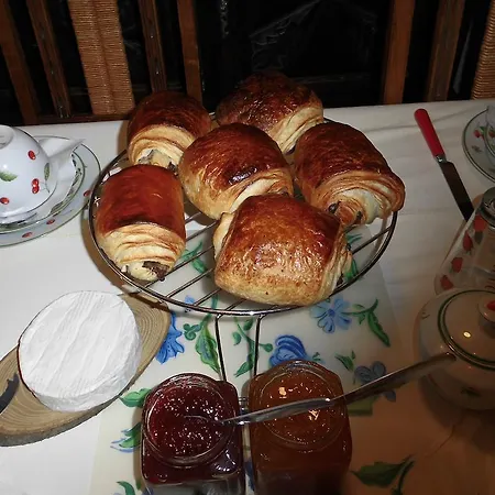La Gentilhommiere Bed & Breakfast *